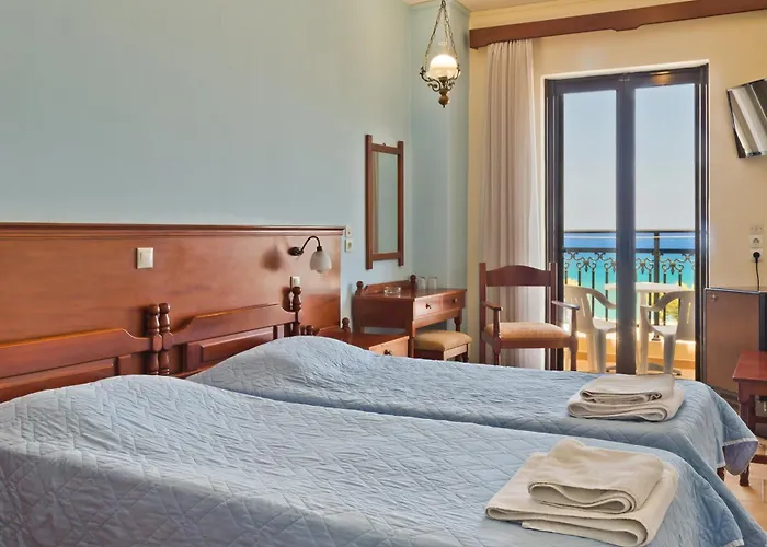 Blue Bay ホテル カルパトス