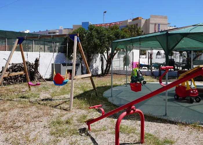 Blue Bay ホテル 2*